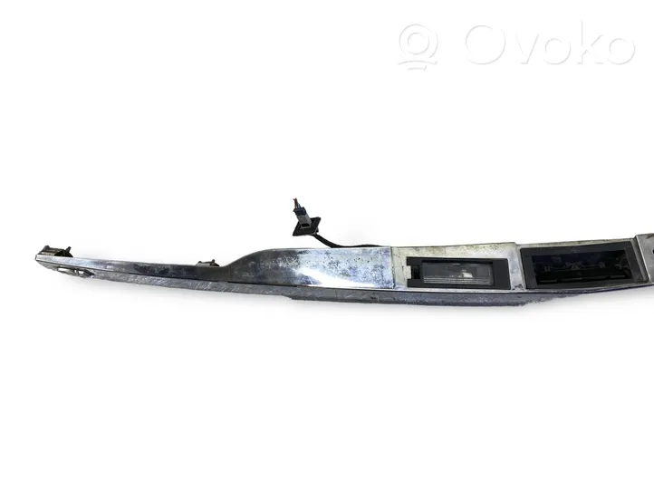 Opel Zafira B Barra luminosa targa del portellone del bagagliaio 13266474