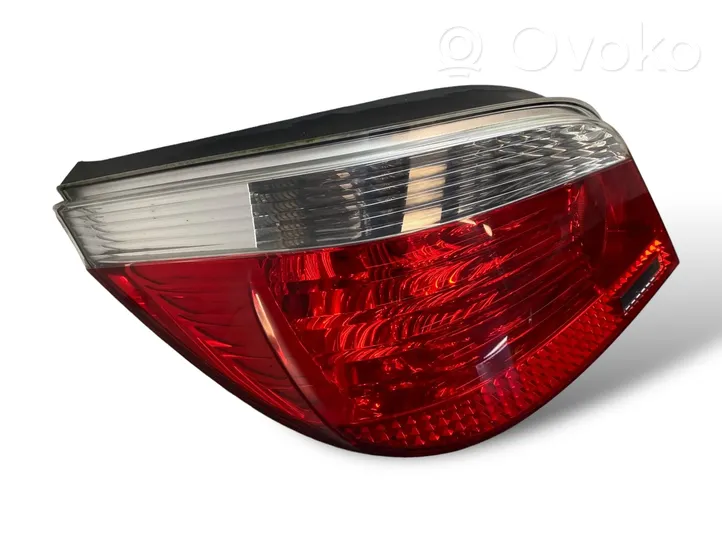 BMW 5 E60 E61 Luci posteriori 7165737