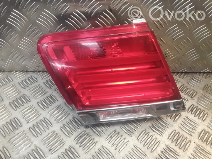 BMW 7 F01 F02 F03 F04 Tailgate rear/tail lights 7182205