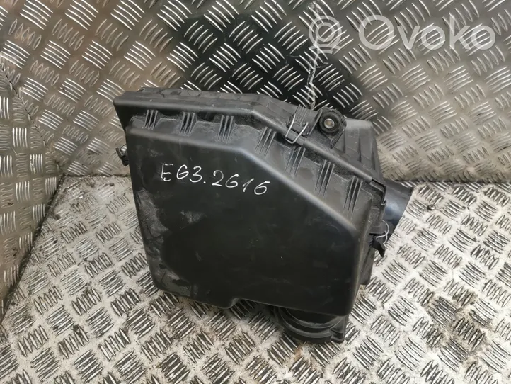 BMW 6 E63 E64 Air filter box 