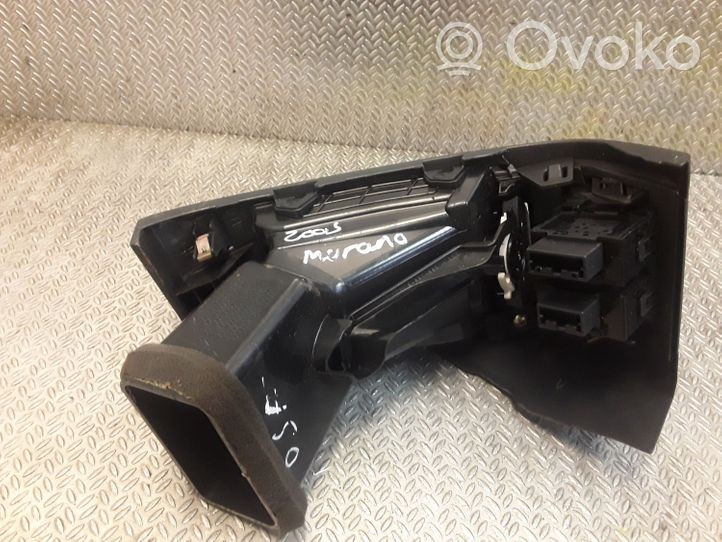 Nissan Murano Z50 Copertura griglia di ventilazione cruscotto 68760CB000