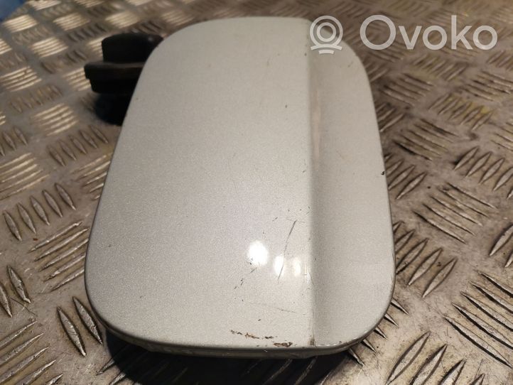 Mercedes-Benz A W169 Volet de trappe réservoir de carburant 1695840217