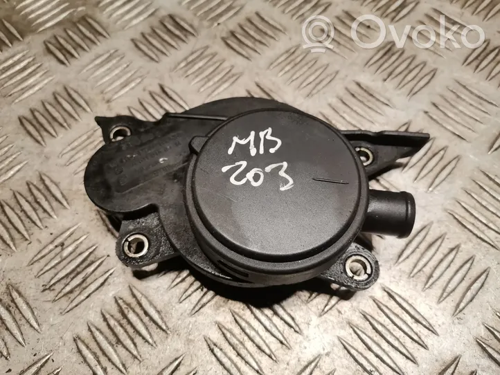 Mercedes-Benz C W203 Separatore dello sfiato dell’olio 6110160334