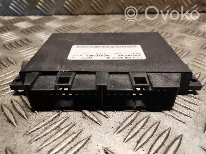 Mercedes-Benz C W203 Module de contrôle de boîte de vitesses ECU 0345454332