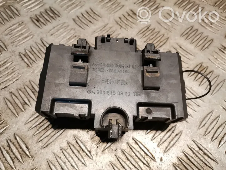 Mercedes-Benz C W203 Set scatola dei fusibili 2035450803