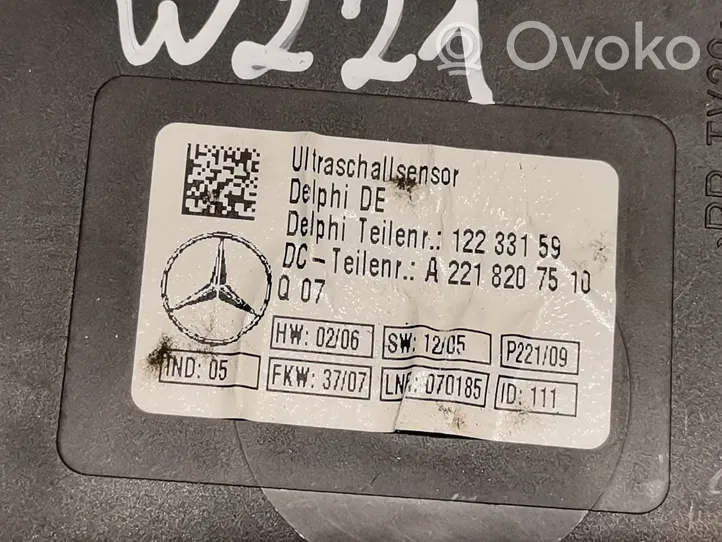 Mercedes-Benz S W221 Czujnik ruchu 2218200149