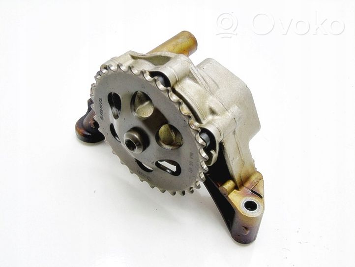 Audi A4 S4 B5 8D Pompa dell’olio 06A115105E