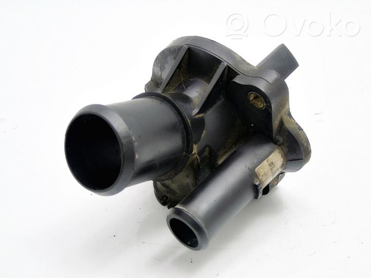 Mazda 6 Termostaatin kotelo 5482010