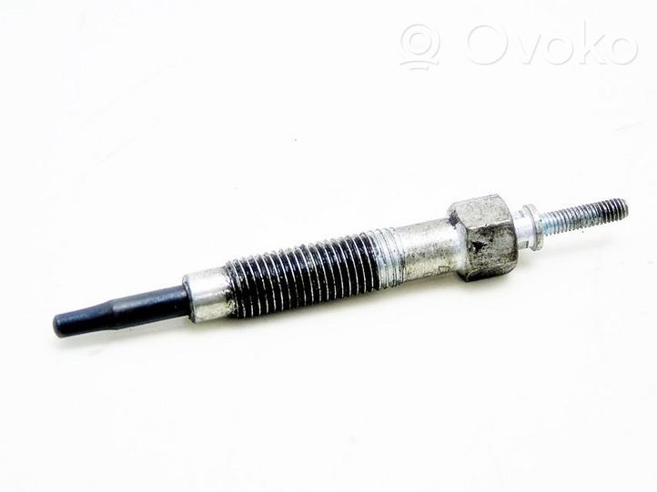 Hyundai H200 Glow plug 