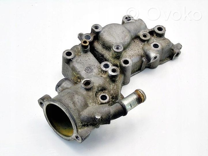 Citroen Xsara Picasso Obudowa termostatu 963470580