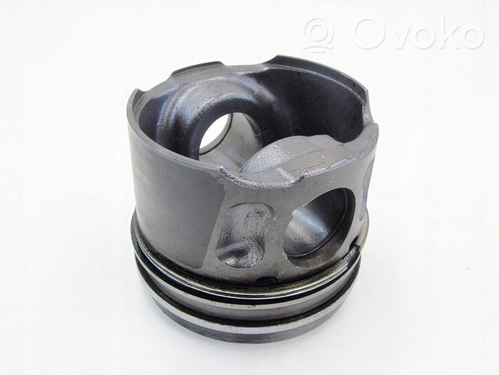 Peugeot 307 Piston 8570 S2N+