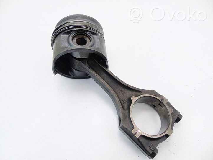 Opel Vectra A Piston avec bielle A350492