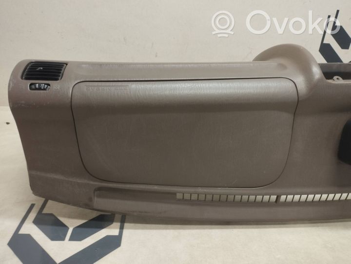 Toyota Land Cruiser (HDJ90) Panelė 5542160020