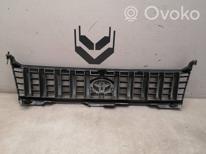 Toyota Land Cruiser (HDJ90) Front grill 