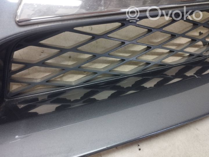 Toyota Hilux (AN10, AN20, AN30) Grille calandre supérieure de pare-chocs avant 531000K010