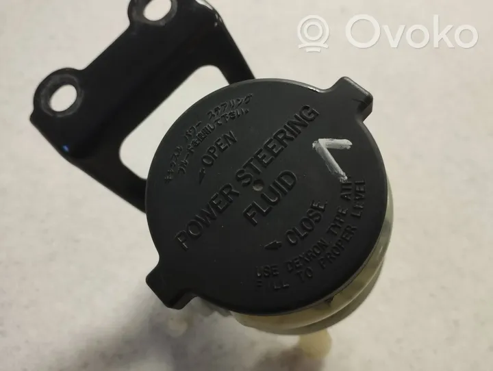 Toyota Hilux (AN10, AN20, AN30) Power steering fluid tank/reservoir 