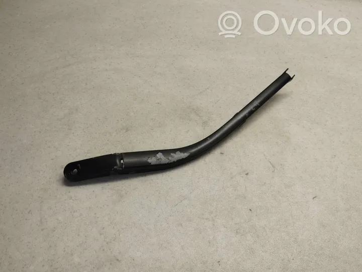 Land Rover Discovery Braccio della spazzola tergicristallo anteriore DKB102840