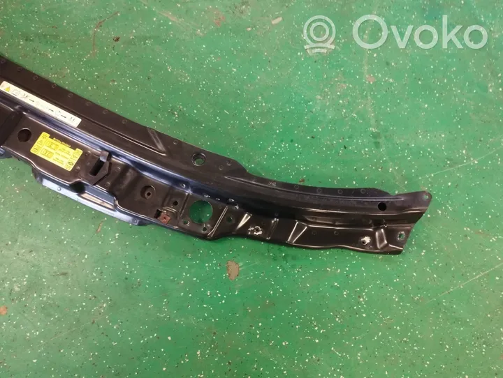 Land Rover Range Rover L322 Staffa del pannello di supporto del radiatore parte superiore 