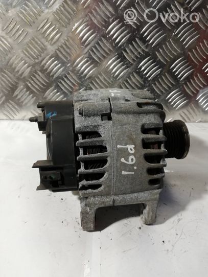 Renault Trafic III (X82) Generatore/alternatore 231008633R