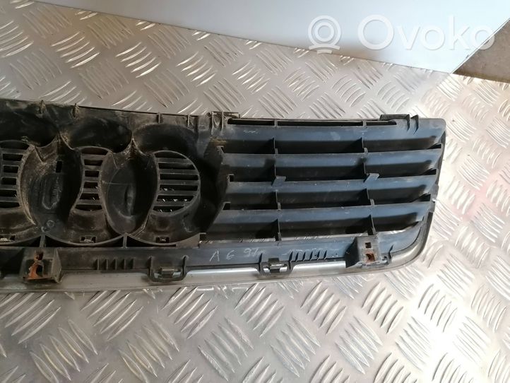 Audi A6 S6 C4 4A Grille de calandre avant 4A0853651C