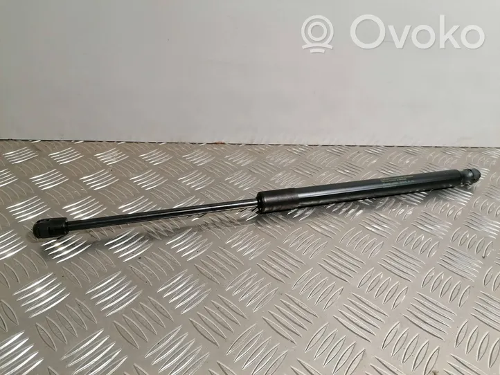 Toyota Avensis T270 Gasdruckfeder Dämpfer Heckklappe Kofferraumdeckel 689500T013