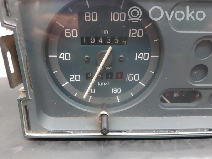 Renault Express Speedometer (instrument cluster) 