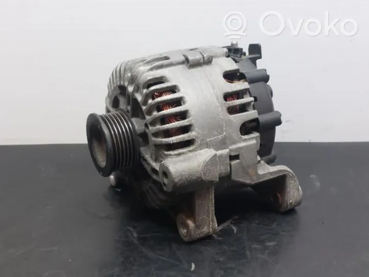 BMW 3 E92 E93 Alternador 