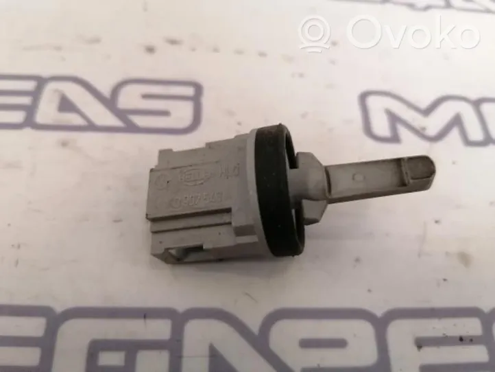 Audi A4 S4 B6 8E 8H Signalizācijas sensors 