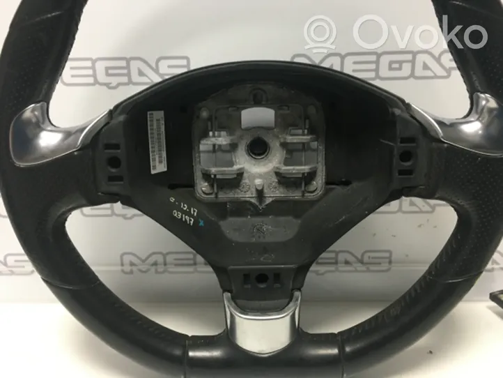 Peugeot 5008 Steering wheel 