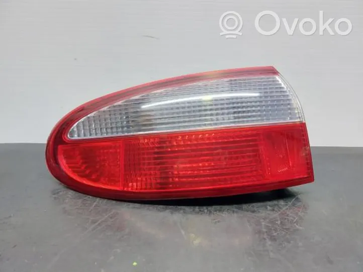 Daewoo Lanos Tailgate rear/tail lights 