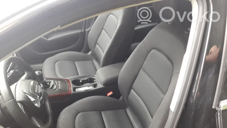 Audi A4 S4 B8 8K Istuimien ja ovien verhoilusarja 