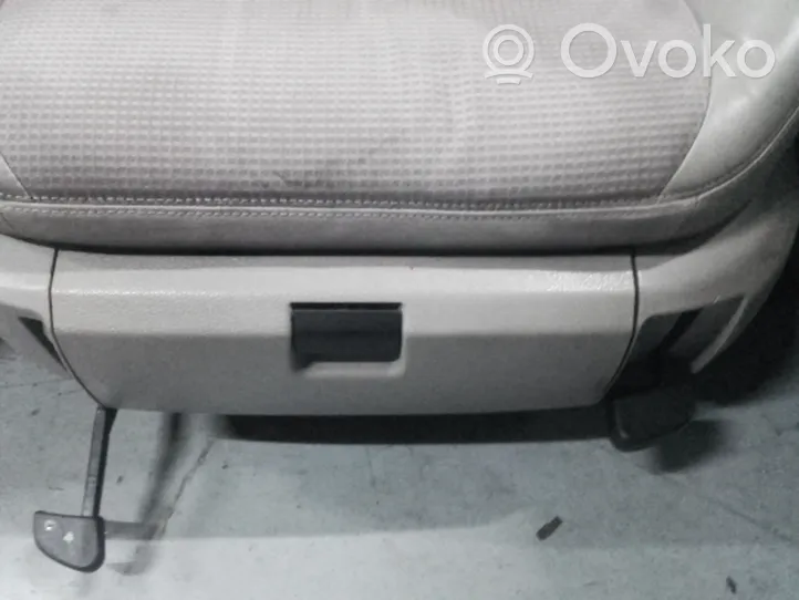 Mercedes-Benz E W211 Set di rivestimento sedili e portiere 