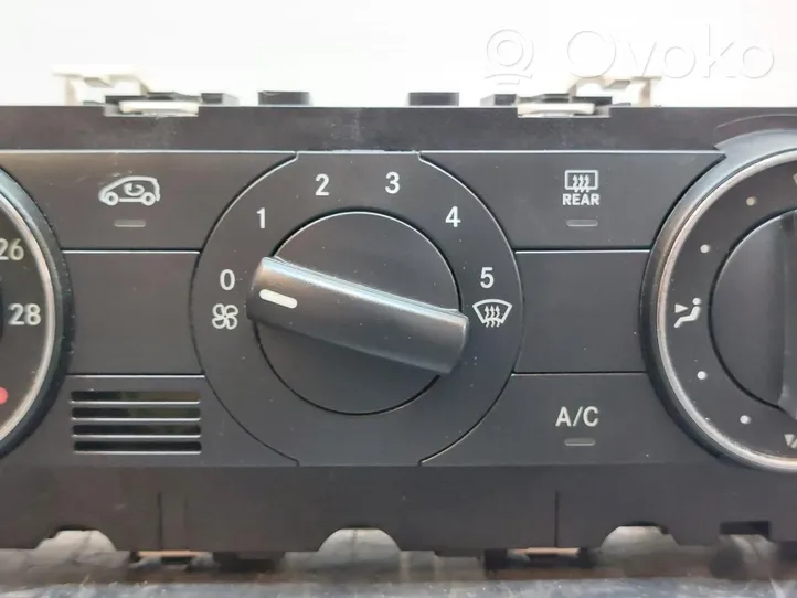 Mercedes-Benz B W245 Panel klimatyzacji 