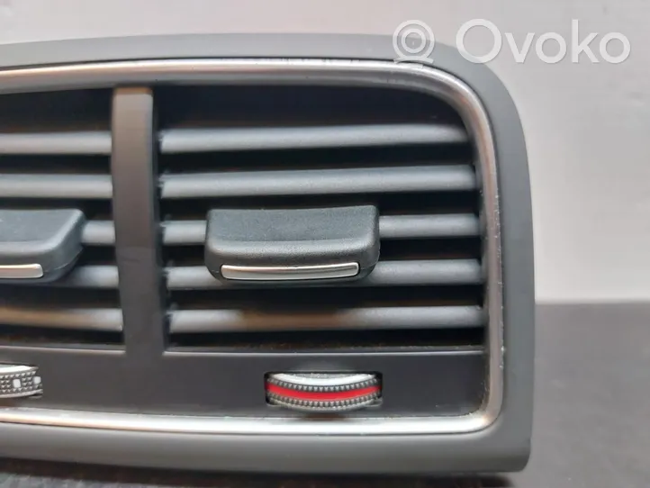 Audi Q5 SQ5 Atrapa chłodnicy / Grill 