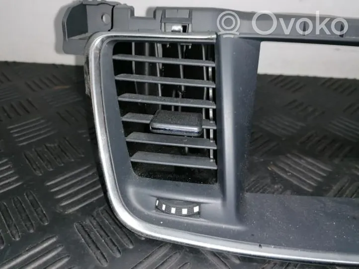 Peugeot 508 Front grill 