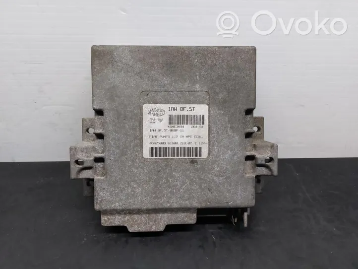 Fiat Punto (176) Calculateur moteur ECU 