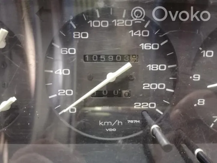 Nissan Primera Compteur de vitesse tableau de bord 