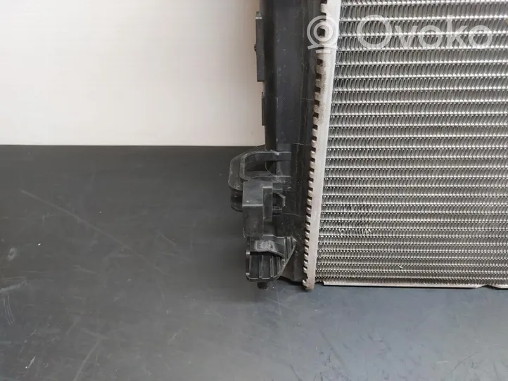 Nissan Qashqai Radiateur de refroidissement 