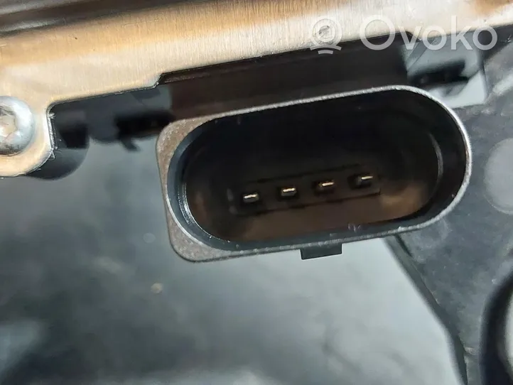 Porsche Cayenne (92A) Moteur d'essuie-glace arrière 