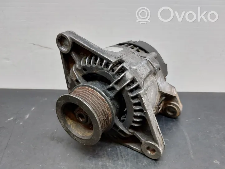 Fiat Punto (176) Generatore/alternatore 