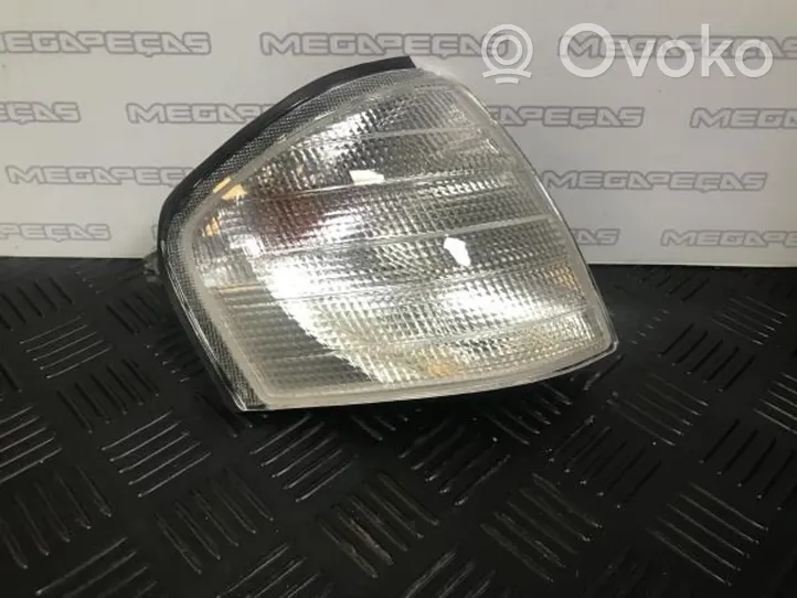 Mercedes-Benz C W202 LED-päiväajovalo 