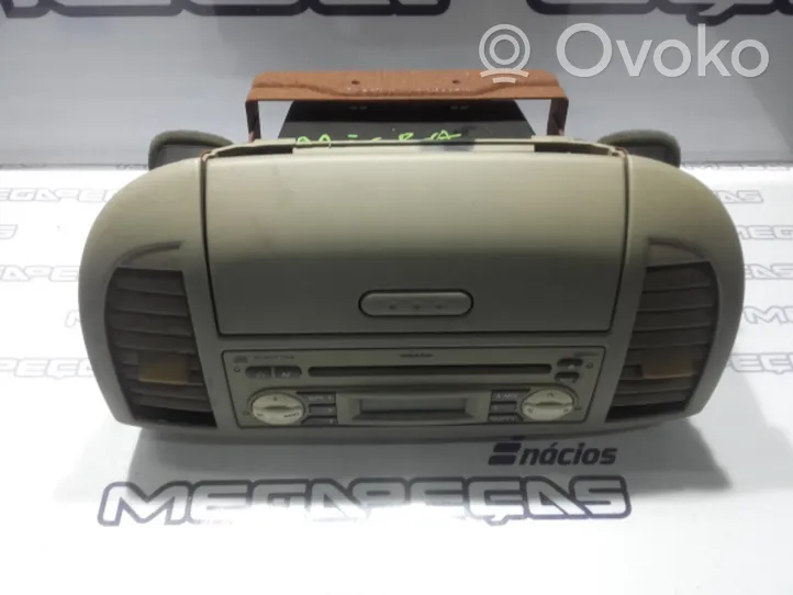 Nissan Micra Radio/CD/DVD/GPS head unit 