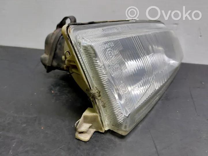 Peugeot 106 Lampa przednia 