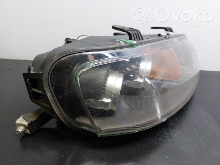 Fiat Punto (188) Lampa przednia 