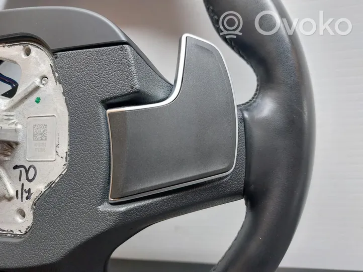 BMW 1 F40 Steering wheel 
