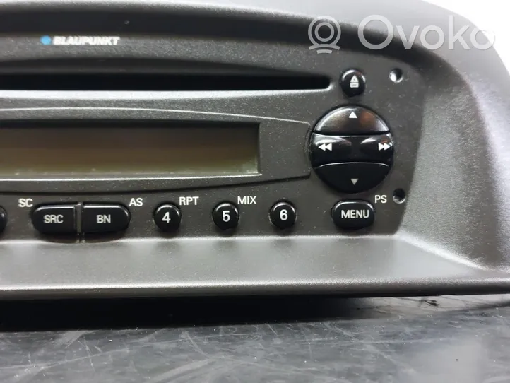 Fiat Punto (188) Radio/CD/DVD/GPS-pääyksikkö 