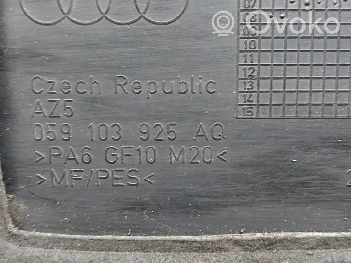 Audi A4 S4 B8 8K Osłona górna silnika 