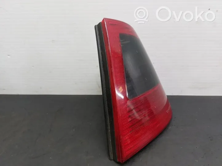 Seat Cordoba (6K) Lampy tylnej klapy bagażnika 