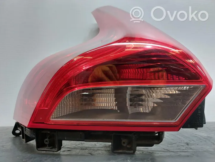 Volvo V40 Cross country Tailgate rear/tail lights 