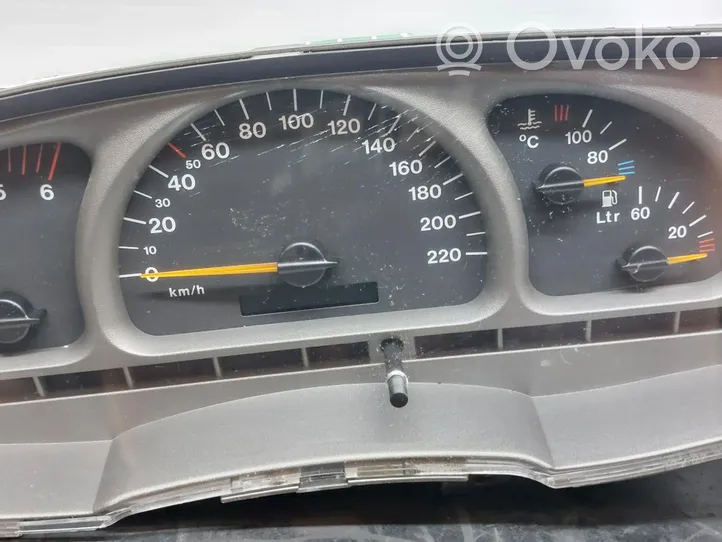 Opel Vectra B Spidometras (prietaisų skydelis) 